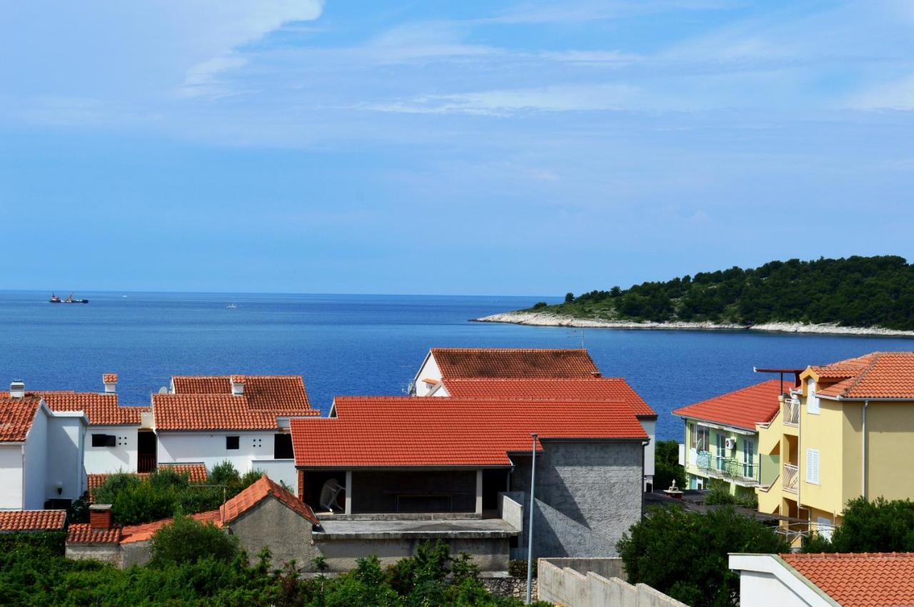 Apartments Starshine & Lighthouse Rogoznica  Esterno foto